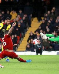  阿森纳终结曼城不败，新帅战术获全民点赞