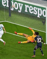  利物浦闪电战击溃曼城，克洛普战术完胜  