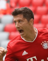  德甲收官战悬念丛生三队争夺欧冠资格